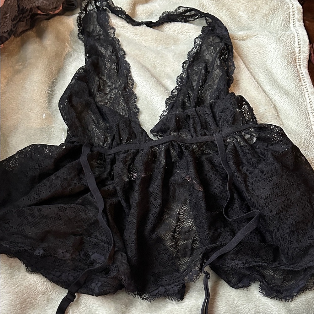 Black Lace Lingerie Set